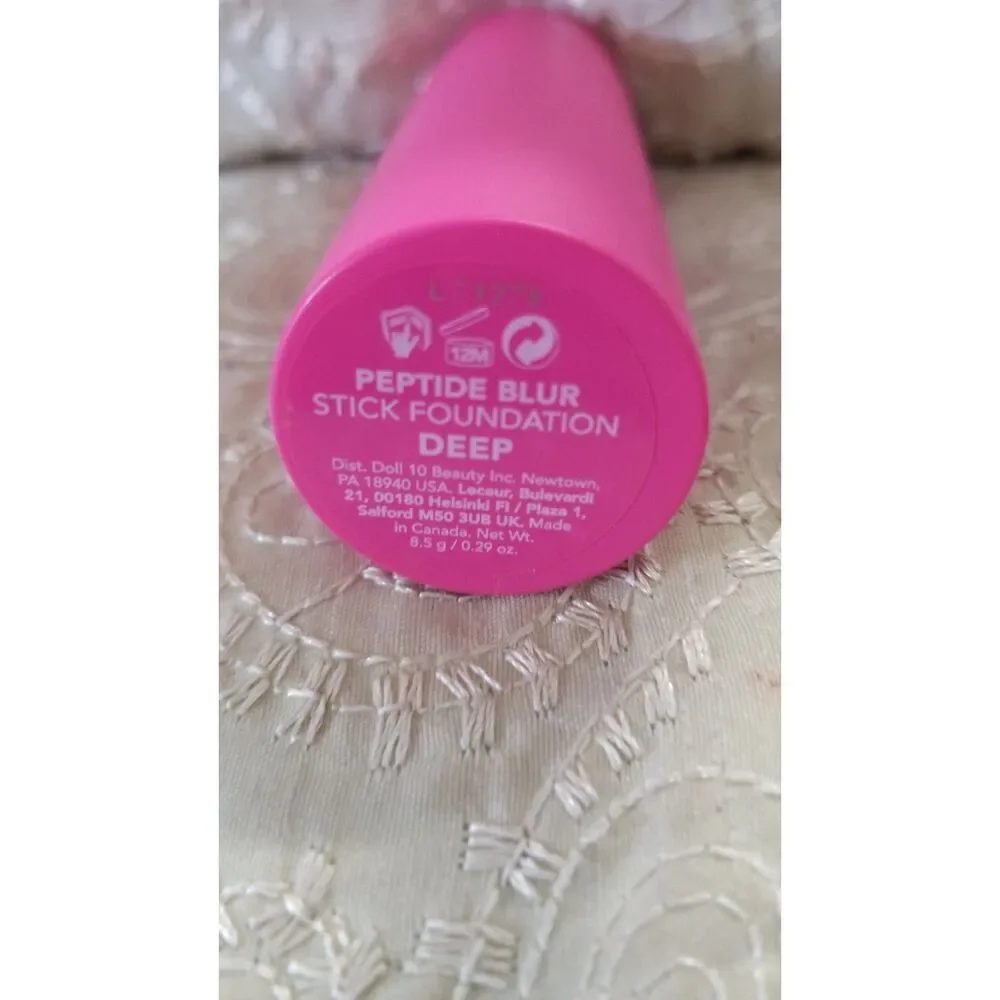 The Doll 10 Peptide Blur Stick Foundation DEEP